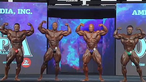 Shawn Rhoden and Phil Heath 2018 Mr Olympia Comparison.